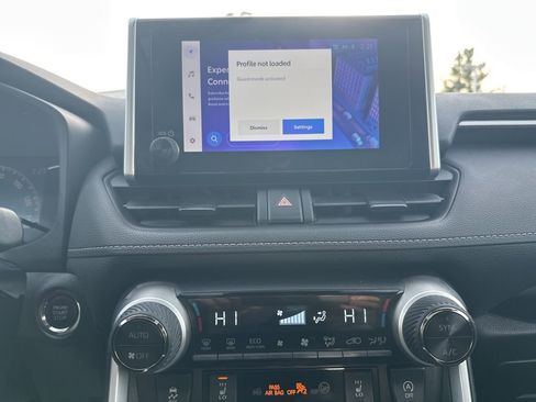 Used 2023 Toyota RAV4 XLE image 12