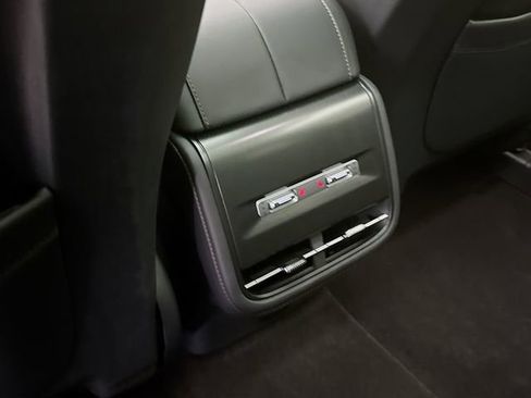 Used 2025 Lincoln Nautilus Reserve w/ Jet Appearance Package image 27