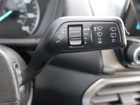 Used 2019 Ford EcoSport SE w/ SE Convenience Package image 23