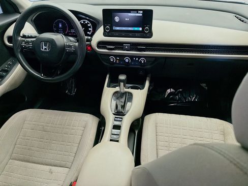 Used 2023 Honda HR-V LX image 12