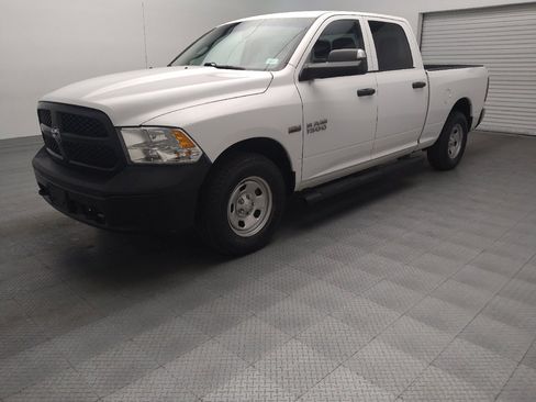 Used 2018 RAM 1500 Tradesman AWD/4WD image 2