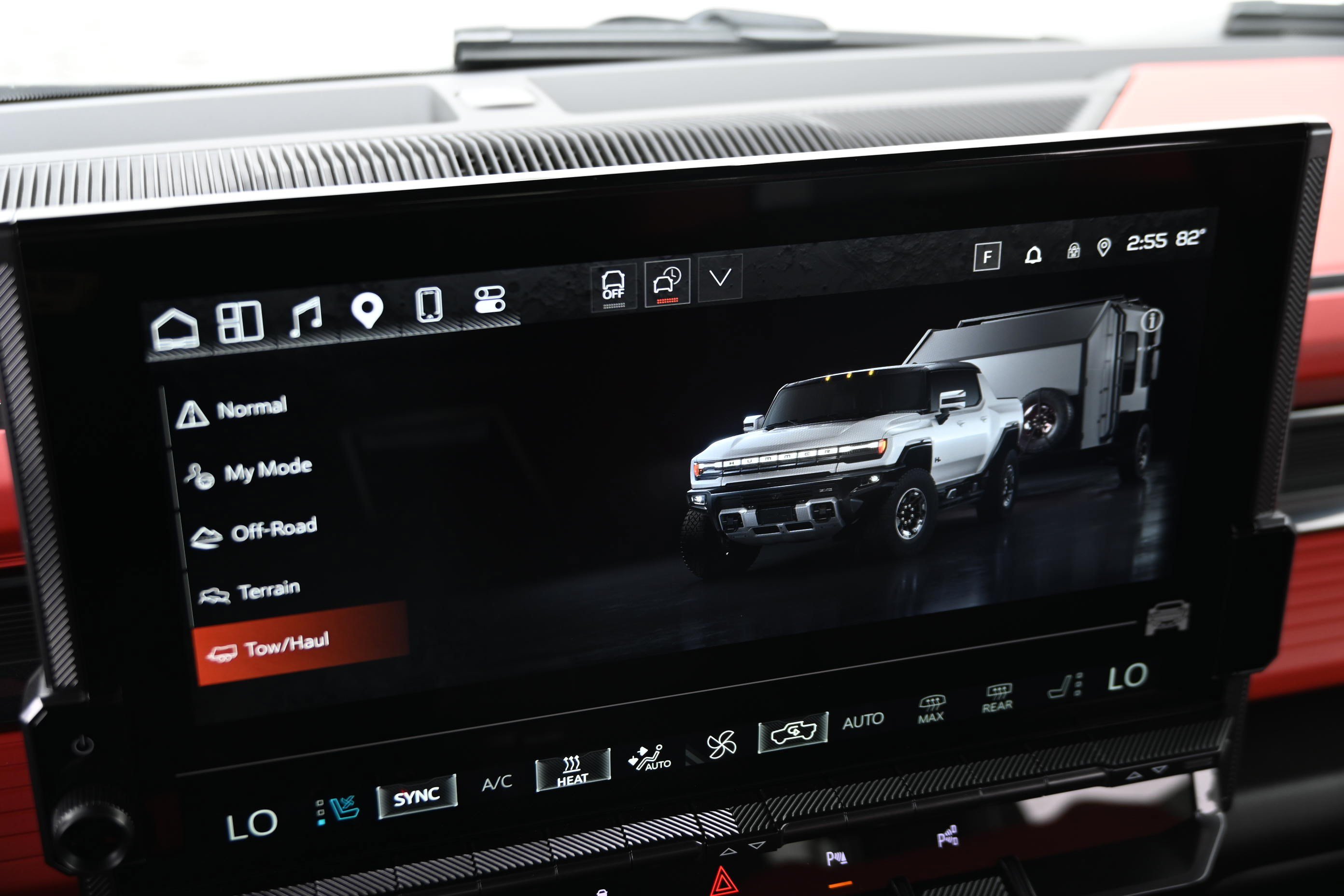 Used 2026 GMC Hummer EV 4x4 Crew Cab w/ Carbon Fiber Edition Package image 37