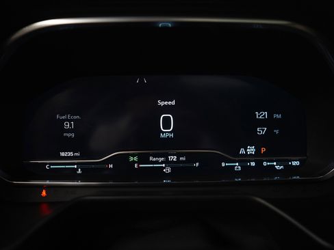 Used 2024 Chevrolet Suburban High Country w/ Premium Package image 25