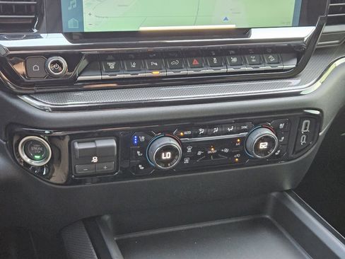 Certified 2026 Chevrolet Silverado 2500 ZR2 image 24