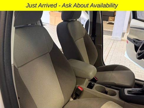 Used 2014 Ford Focus SE image 15