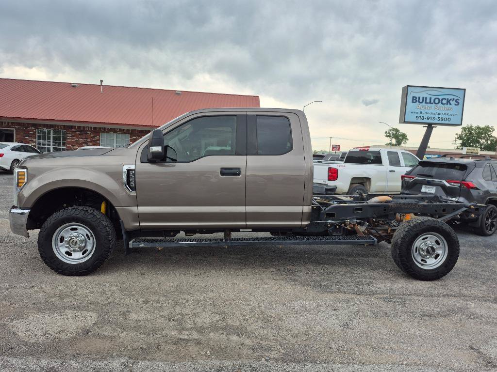 Used 2019 Ford F250 XL w/ XL Value Package AWD/4WD image 3