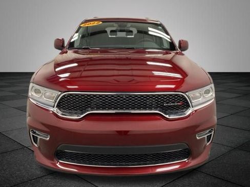 Used 2022 Dodge Durango SXT image 2