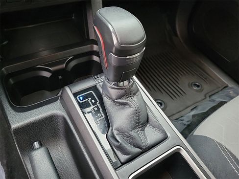 Used 2021 Toyota Tacoma TRD Off-Road w/ Technology Package image 28