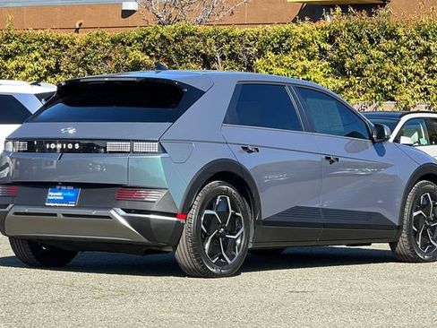 Used 2024 Hyundai Ioniq 5 SEL image 5