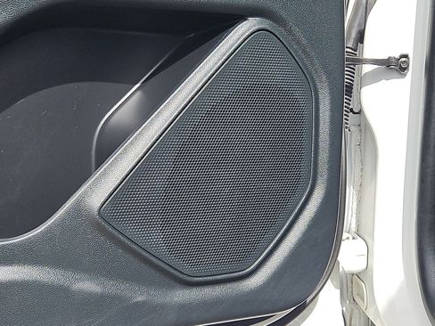 Used 2023 Ford Explorer ST w/ Technology Package image 15