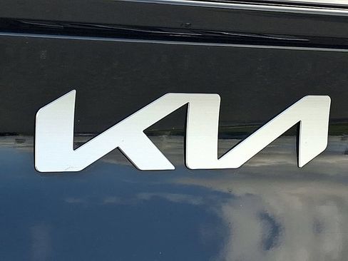 Used 2023 Kia Sportage X-Line w/ X-Line Premium Package AWD/4WD image 29