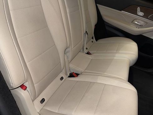 Used 2021 Mercedes-Benz GLE 350 w/ 3rd Row Seat Package image 7