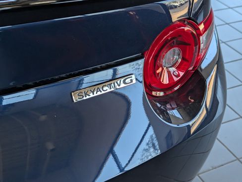 New 2026 MAZDA MX-5 Miata Club w/ Interior Package RWD image 5