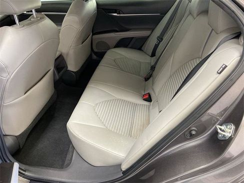 Certified 2021 Toyota Camry SE FWD image 22