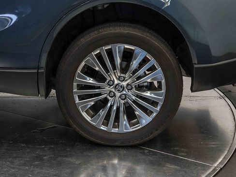 Used 2023 Toyota Venza Limited AWD/4WD image 10