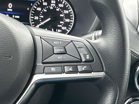 New 2025 Nissan Sentra SV image 39