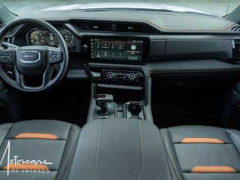 Used 2025 GMC Sierra 1500 AT4 w/ AT4 Premium Package image 10