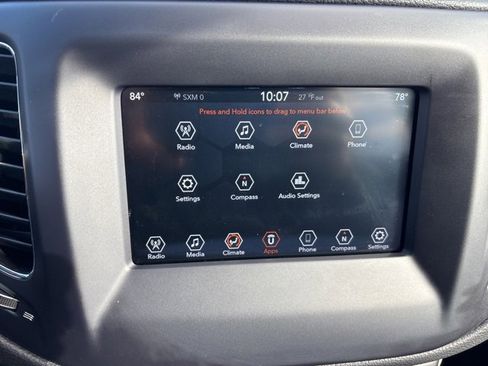 Used 2021 Jeep Compass Latitude image 35