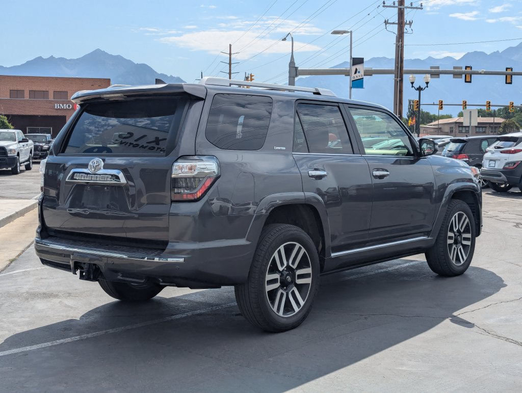 Used 2023 Toyota 4Runner Limited AWD/4WD image 4