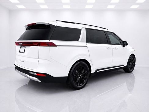 Used 2024 Kia Carnival SX Prestige FWD image 5