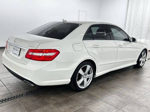 Used 2010 Mercedes-Benz E 350 4MATIC Sedan image 5