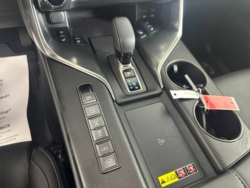 Used 2025 Lexus LX 700h Luxury w/ Appearance Package AWD/4WD image 16