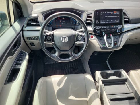 Used 2018 Honda Odyssey EX-L image 16