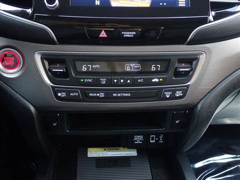 Used 2023 Honda Ridgeline RTL-E image 18