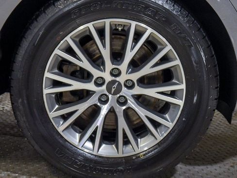 Used 2024 Genesis GV80 2.5T image 15