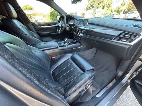 Used 2019 BMW X6 sDrive35i w/ M Sport Package RWD image 39