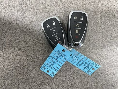 Used 2018 Chevrolet Equinox LT AWD/4WD image 26