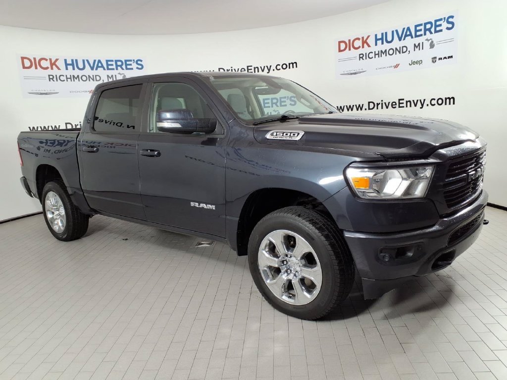 Used 2020 RAM 1500 Big Horn AWD/4WD image 3
