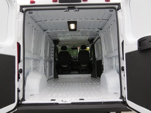 New 2026 RAM ProMaster 1500 w/ Convenience Group image 14