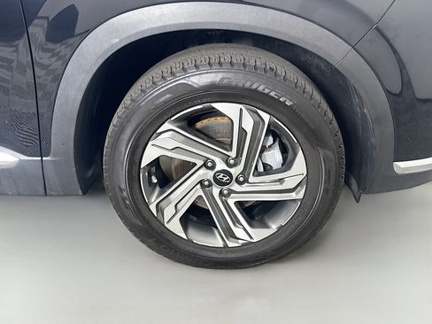 Used 2022 Hyundai Santa Fe SEL FWD image 32