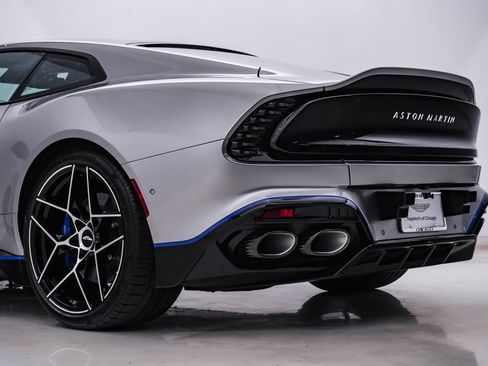 New 2025 Aston Martin Vanquish image 12