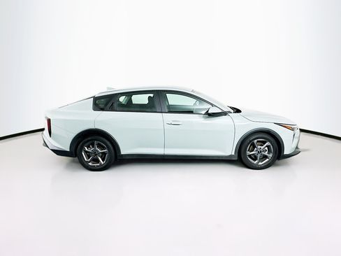 Used 2025 Kia K4 FWD image 10