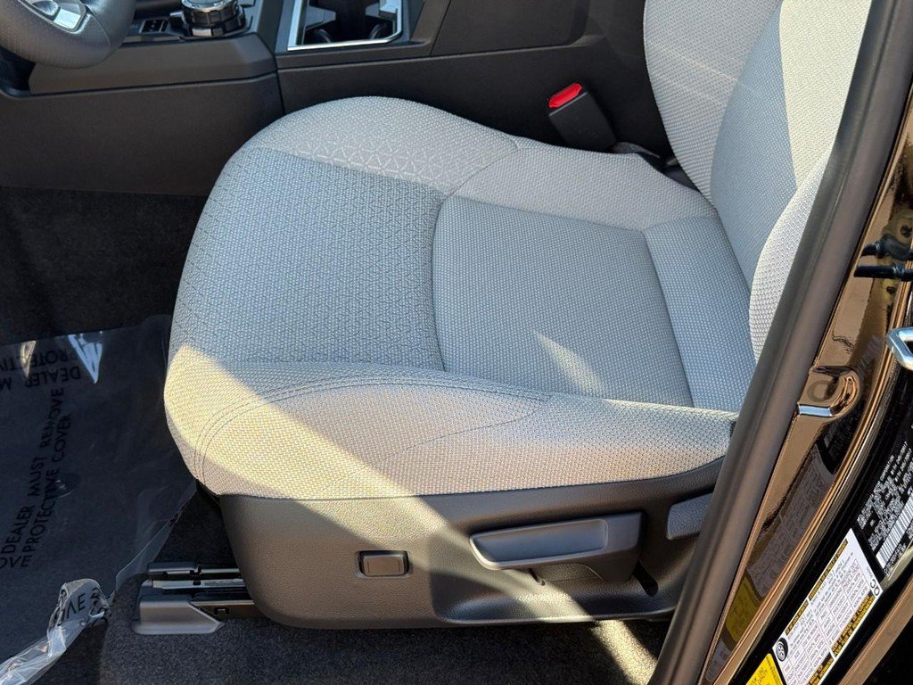 Certified 2026 Toyota 4Runner SR5 AWD/4WD image 17