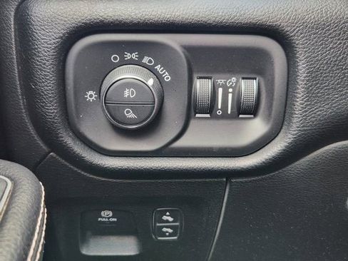 Used 2022 RAM 1500 Laramie w/ Laramie Southwest Edition image 20