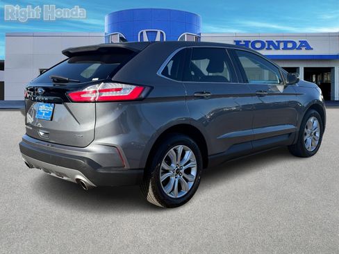 Used 2023 Ford Edge Titanium image 7