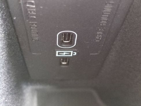 New 2026 Volvo XC60 B5 Plus w/ Protection Package Premier image 21