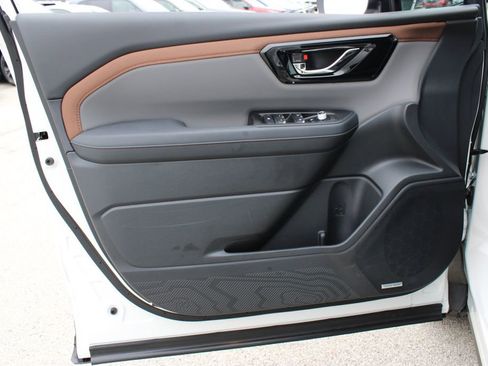 Certified 2026 Subaru Forester Sport w/ Sport Package image 9