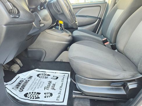 Used 2020 RAM ProMaster City Tradesman SLT image 12