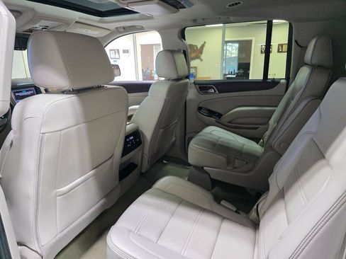 Used 2017 GMC Yukon XL Denali w/ Open Road Package AWD/4WD image 21