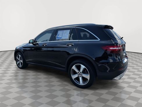 Used 2019 Mercedes-Benz GLC 300 4MATIC image 4
