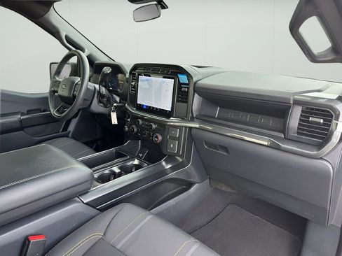 Used 2024 Ford F150 STX image 28