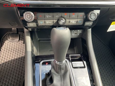 New 2026 Jeep Compass Latitude w/ Quick Order Package 29K image 10