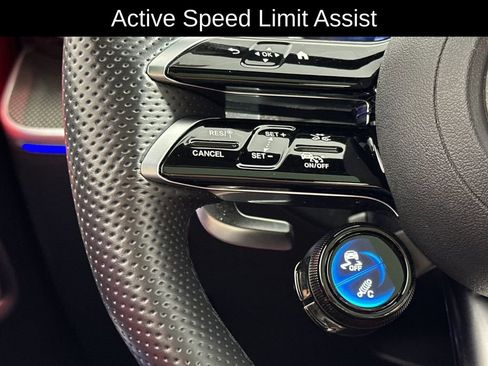 Used 2023 Mercedes-Benz C 43 AMG 4MATIC Sedan image 30