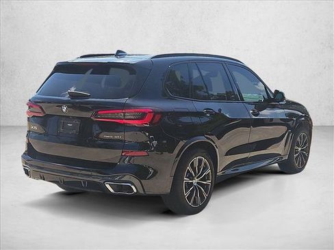 Used 2022 BMW X5 sDrive40i w/ M Sport Package RWD image 5