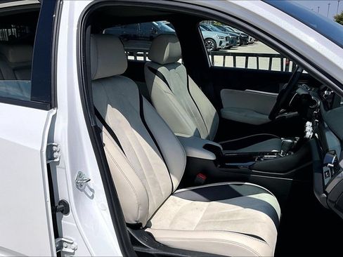Certified 2024 Acura Integra A-Spec w/ Technology Package FWD image 9