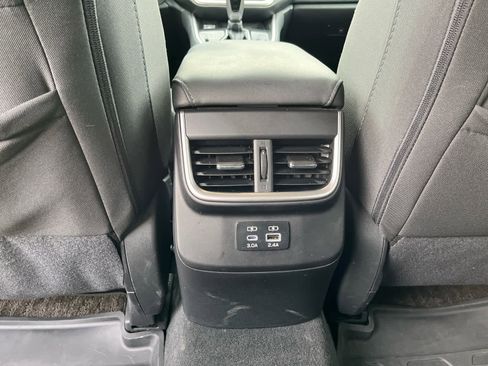 Used 2024 Subaru Outback Premium image 24